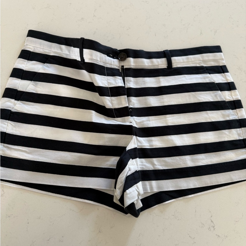 GAP Black and White Striped Women's Shorts